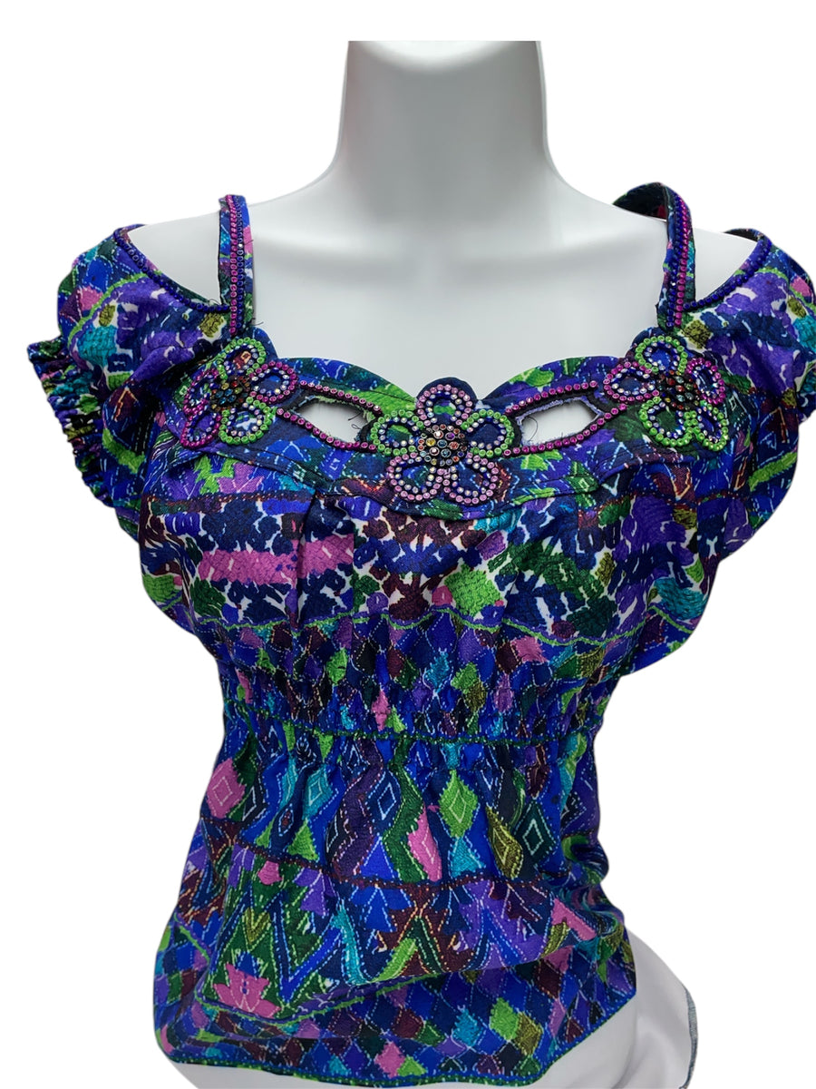 Blusa para combinar con tu traje típico