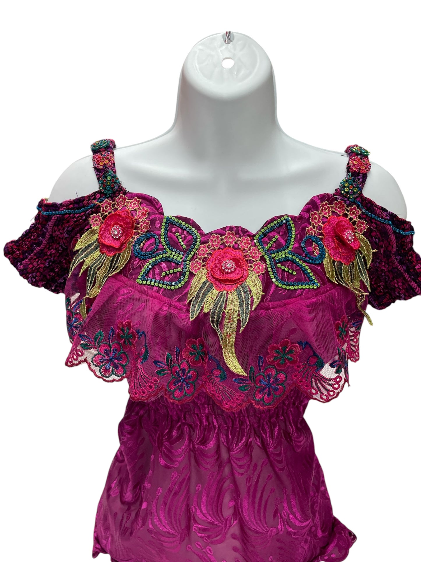 Blusa para combinar con tu traje típico
