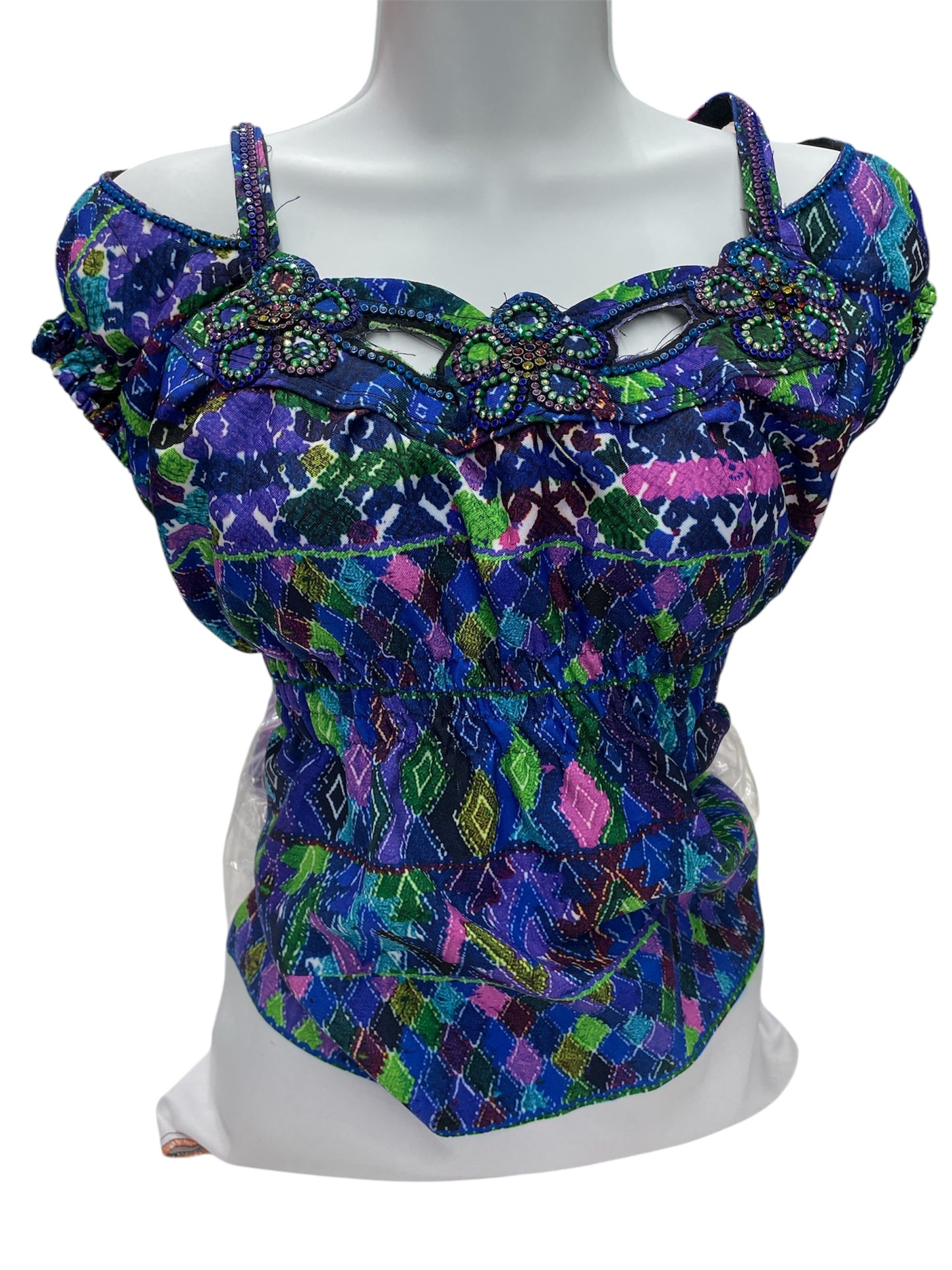 Blusa para combinar con tu traje típico