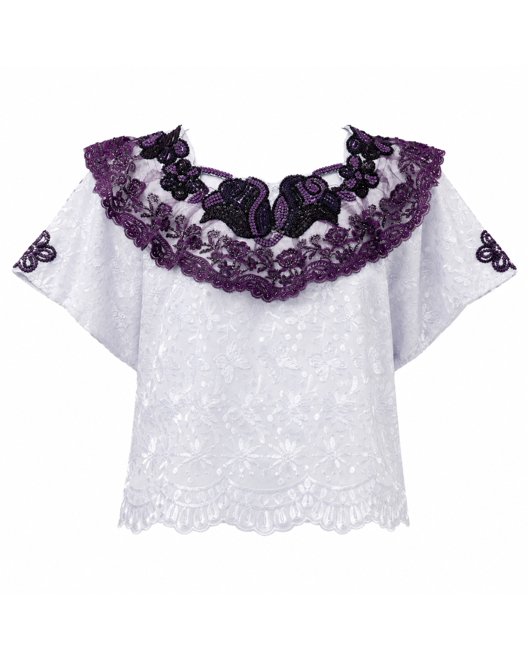 Blusa con bordado típico